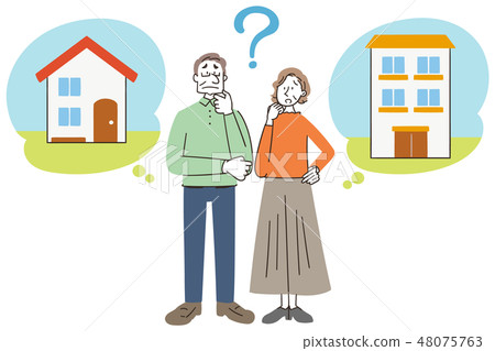 Elderly senior couple living 48075763