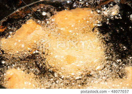 油炸食品 油炸食品 48077037
