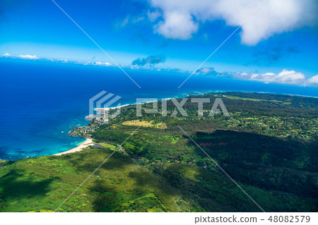 "Hawaii" Northern Oahu Island · North Shore Coastline 48082579
