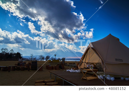 Fuji from the Yamanakako _No 7 48085152