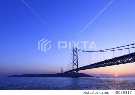 Evening view of Hyogo ken · Akashi Kaikyo Bridge Evening view of Hyogo ken · Akashi Kaikyo Bridge 48089317