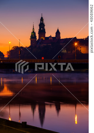 Wawel Castle And Cathedral In Krakow At Dawn 48089662
