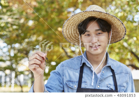 農業,農民,農業,農村,青年,有機,植物,增長 農業,農民,農業,農村,青年,有機,植物,增長 48091853