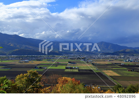 [固定金額]心山公園天文台（10月/北海道富良野市）需要的富良野 48092896