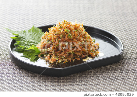 Fried krill 1 48093029
