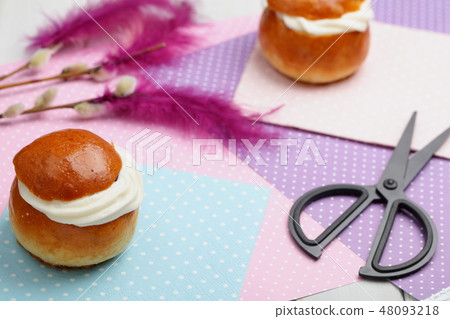 Fastelavn decorations and buns Fastelavn decorations and buns 48093218