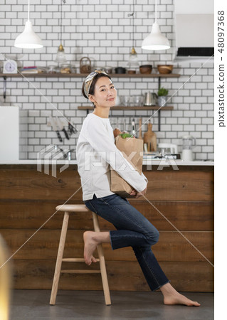 Female lifestyle shopping ingredients Female lifestyle shopping ingredients 48097368