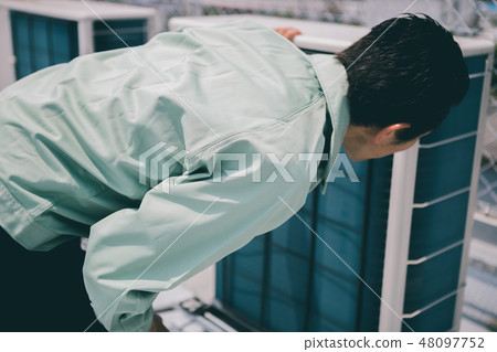 檢查 男人 男 48097752