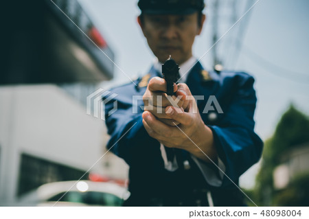 police officer, pistol, police 48098004