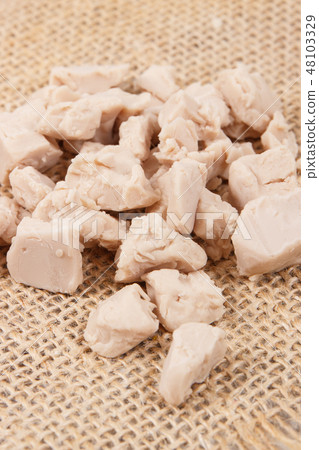 Fresh crumbled yeast for baking or cooking Fresh crumbled yeast for baking or cooking 48103329