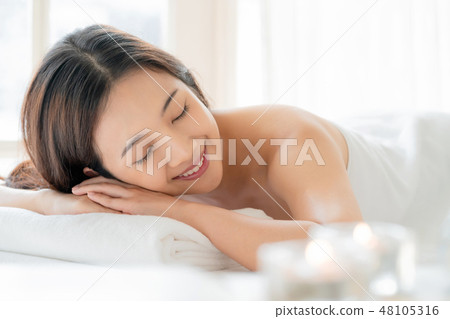 Female relaxation esthetics 48105316