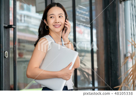 Female business woman Female business woman 48105338