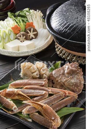 Crab hotpot 48108265