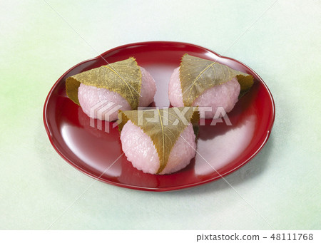 Sakura mochi Sakura mochi 48111768