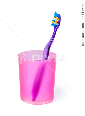 Toothbrushe in glass Toothbrushe in glass 48114678