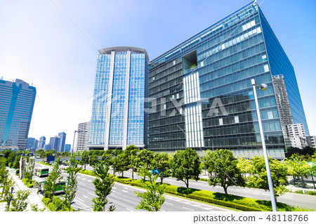 辦公鎮風景有主要街道的 辦公鎮風景有主要街道的 48118766