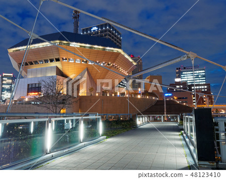 Osaka Minami at dusk Hatch with Hatch and the floating bridge Osaka Minami at dusk Hatch with Hatch and the floating bridge 48123410