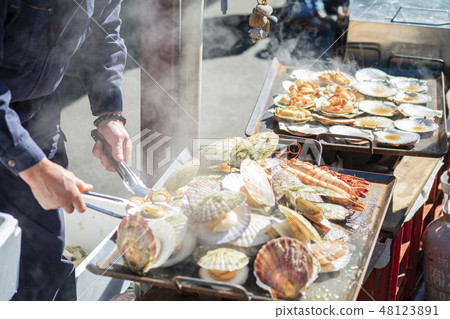 Tsukiji魚市風景 48123891