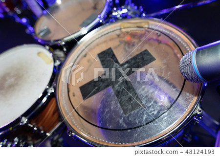 Drums close-up at the disco club Drums close-up at the disco club 48124193