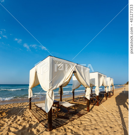Morning sandy beach, Pescoluse, Puglia, Italy Morning sandy beach, Pescoluse, Puglia, Italy 48127333