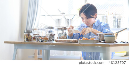 製作糖果 48128707