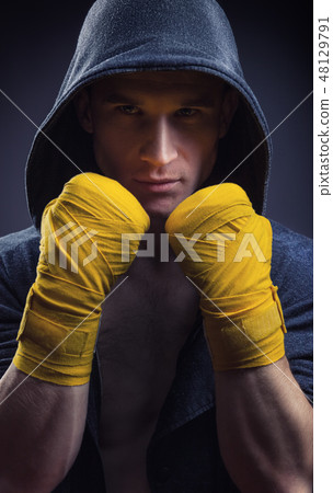 Boxing man Boxing man 48129791