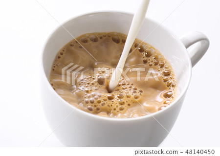 Cafe au lait Cafe au lait 48140450