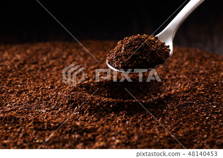 Coffee powder and spoon 48140453