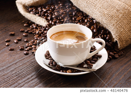 Cafe latte Cafe latte 48140476