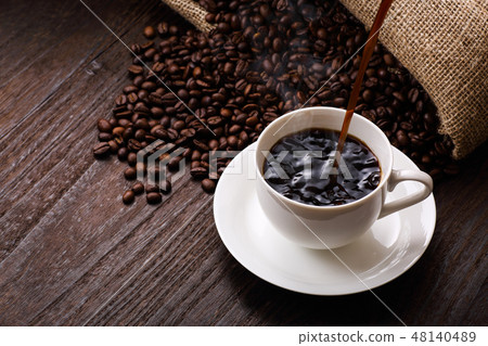  倒咖啡 48140489