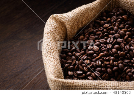 Coffee beans in hemp bag Coffee beans in hemp bag 48140503