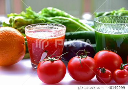 Tomato   48140999