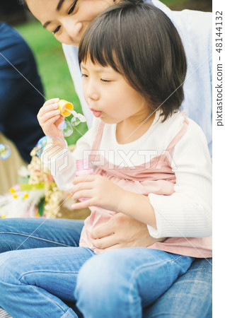 Picnic family 48144132