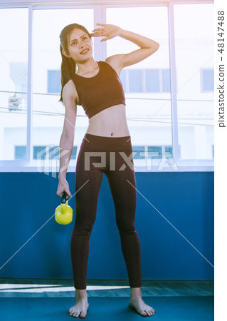 young people practicing workout  48147488