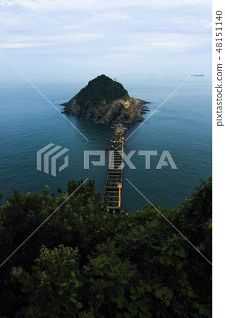 Sea and Islands 48151140