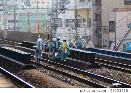 Train maintenance work 48155416