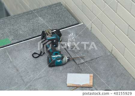 Construction site         48155929