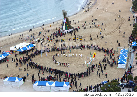 Busan Gwanganri New Year's Day Daeboreum 48156529