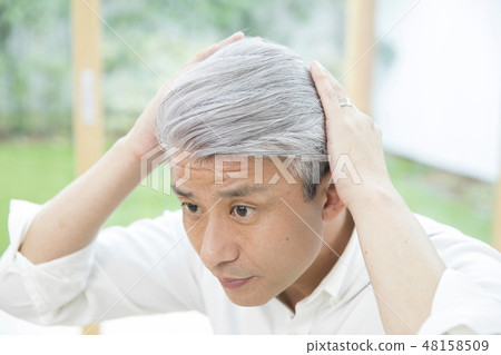 Gray hair men Gray hair men 48158509