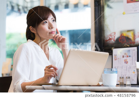 Cafe restaurant young lady Cafe restaurant young lady 48158796