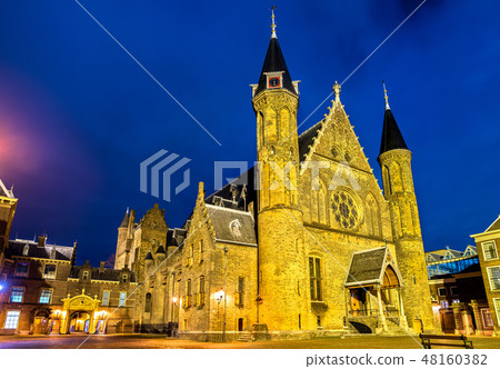 The Ridderzaal, the main building of the Binnenhof in the Hague, the Netherlands 48160382