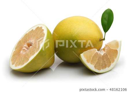 Fresh pomelo fruits isolated on white 48162106