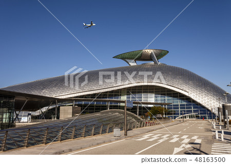 Incheon International Airport 48163500