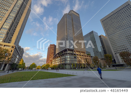 Marunouchi in the morning 48165449