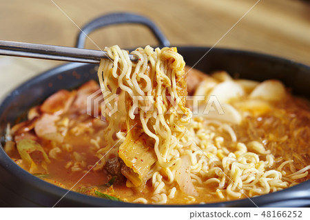 拉麵韓國料理 48166252