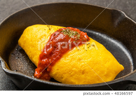 Fluffy omelette Omelette French cuisine Fluffy omelette Omelette French cuisine 48166597