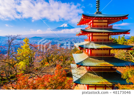 Beautiful landscape of mountain fuji with chureito pagoda around maple leaf tree in autumn season Beautiful landscape of mountain fuji with chureito pagoda around maple leaf tree in autumn season 48173046