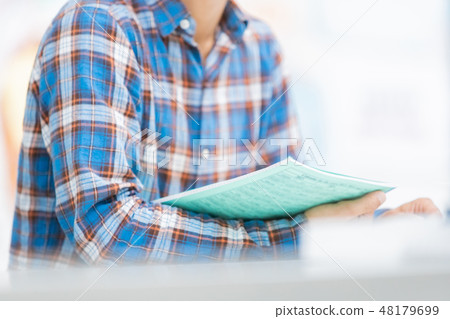 大學生 男人 男 48179699