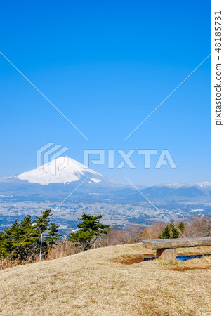 Mt. Fuji seen from Ashigorito pass Mt. Fuji seen from Ashigorito pass 48185731