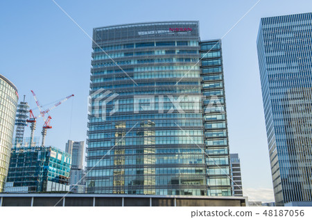 Nissan Motor Co., Ltd. Head Office Nissan Motor Co., Ltd. Head Office 48187056